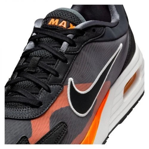 Nike Air Max Solo SE